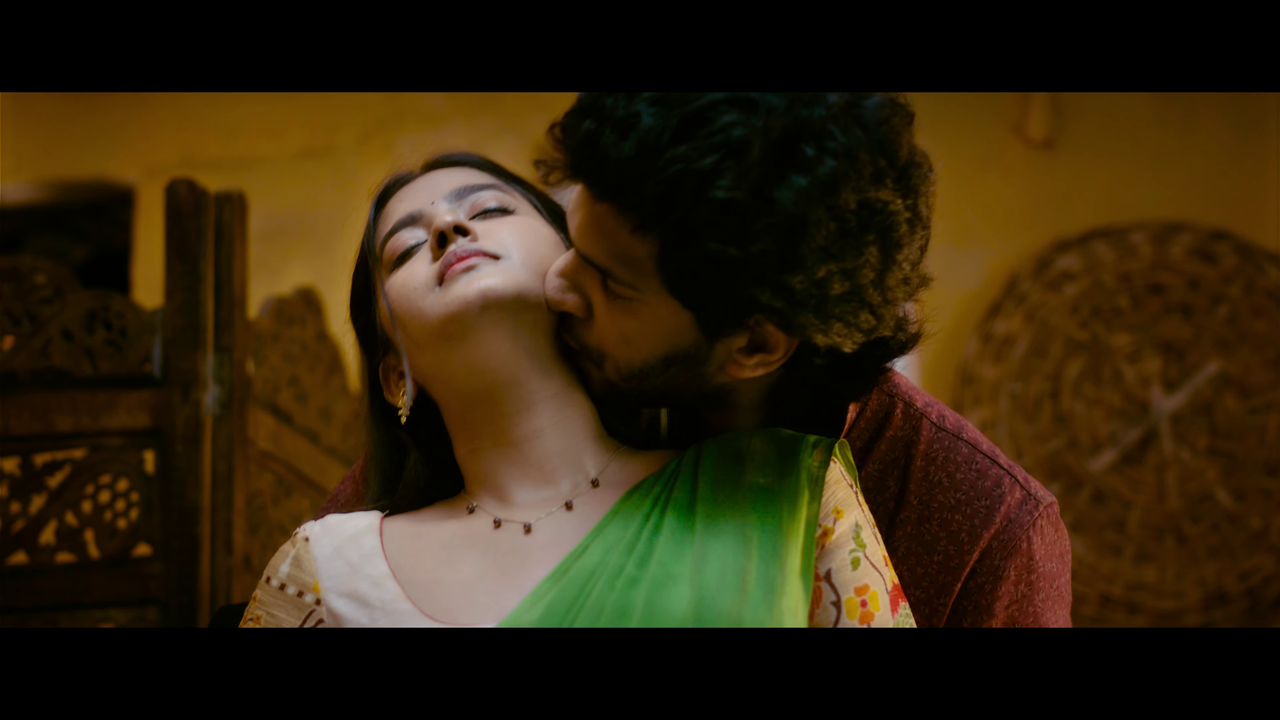 vlcsnap-2024-12-14-19h01m36s212