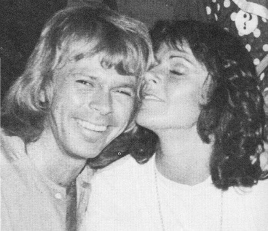 36269_132576186801575_100001475833690_198342_420