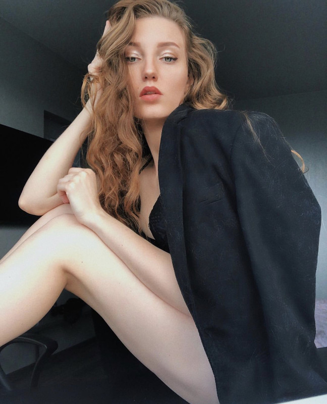 E8399F30-BE90-46D3-AF92-071B1F9B8A2C