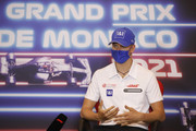 [Imagen: f1-gp-monaco-giovedi-45.jpg]