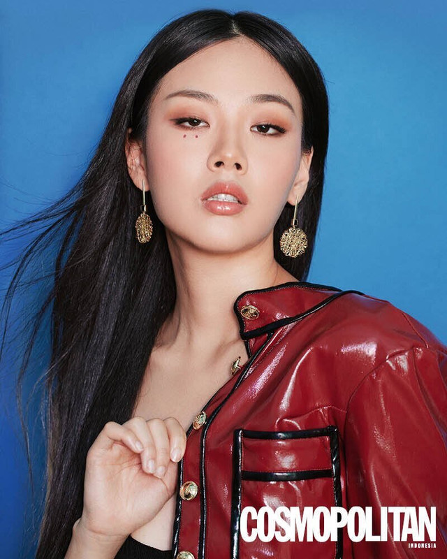 BIBI-for-COSMOPOLITAN-Indonesia-November-Issue-documents-3