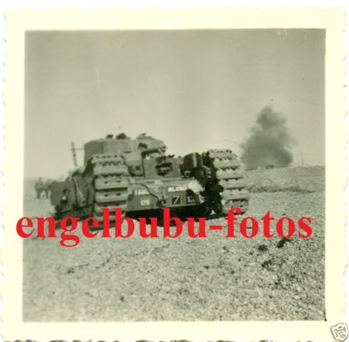 FOTO - DIEPPE - LANDUNG Engländer 20.8.42 - SUPE