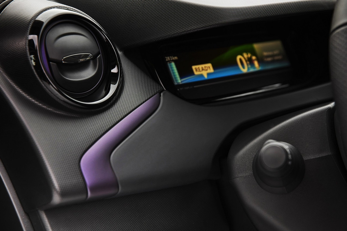 2018 Renault Zoe (15)