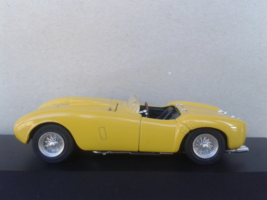 1954 Ferrari 375 MM Plus Spyder Pininfarina (Top Model Collection) (11)