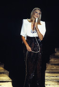 Olivia-Newton-Johnon-mc07