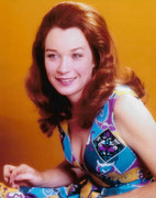 Shirley-Mac-Laine-d66