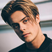 5948CC41-04EB-4913-A568-3DE20A8C8DAC