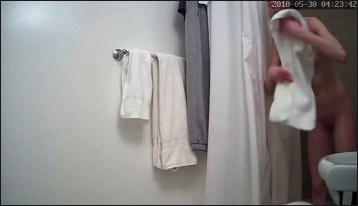 [Image: Voyeur55925103248.jpg]