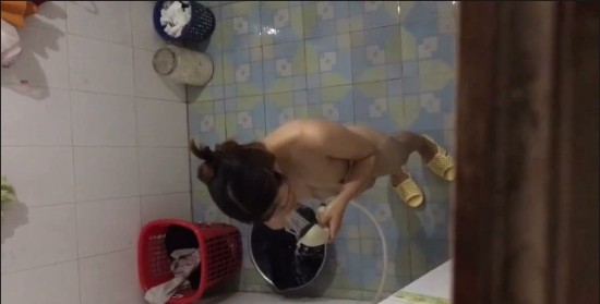 [Image: Voyeur40695133154.jpg]