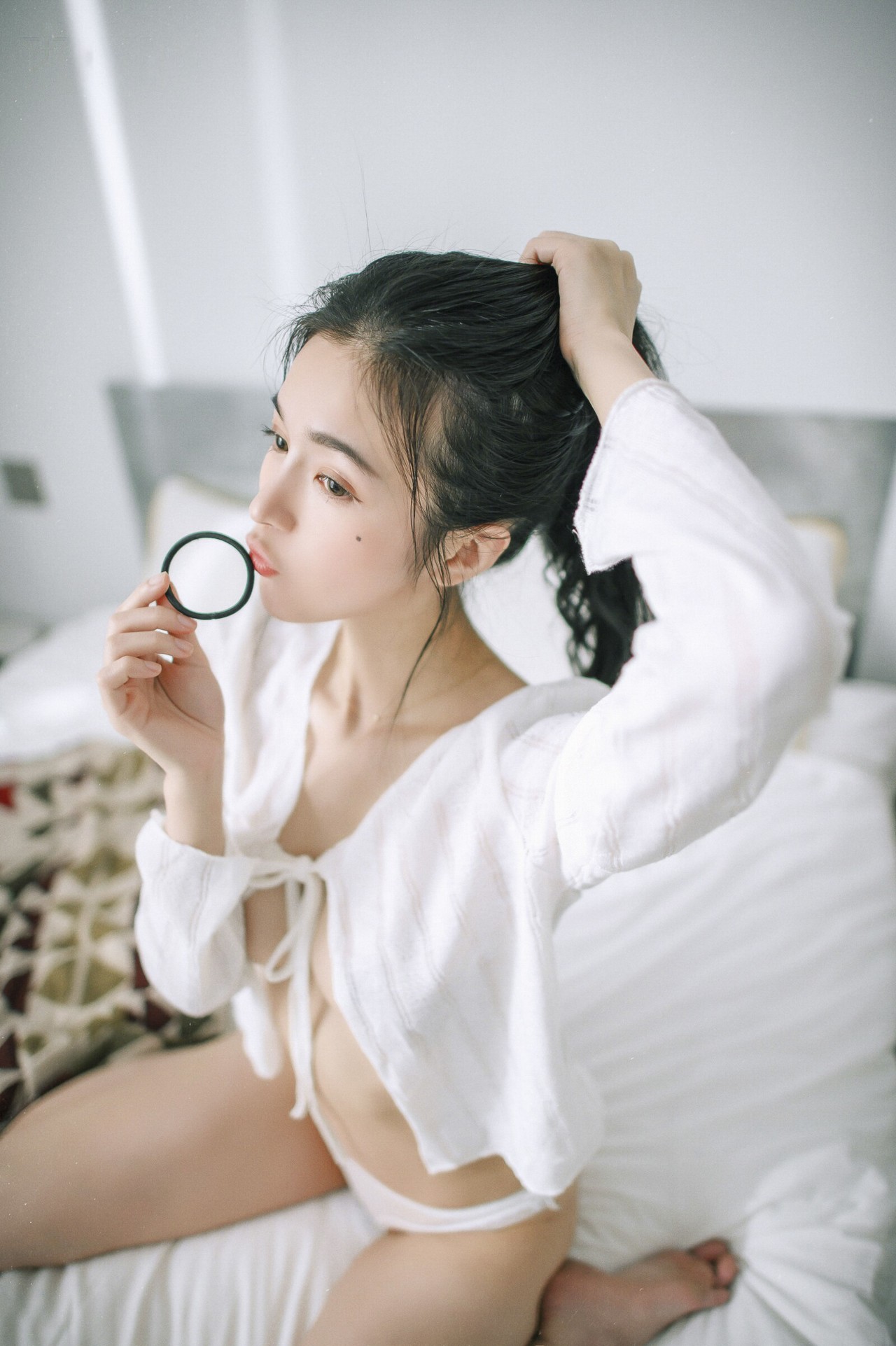 JVID辰辰《妖精女友》写真照，内裤，慵懒与性感美图插图3