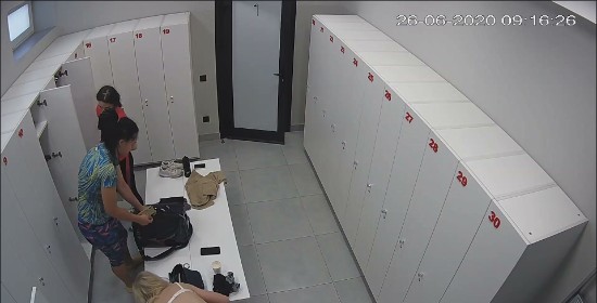 [Image: Voyeur21975105014.jpg]