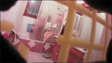 [Image: Voyeur13295140937.jpg]