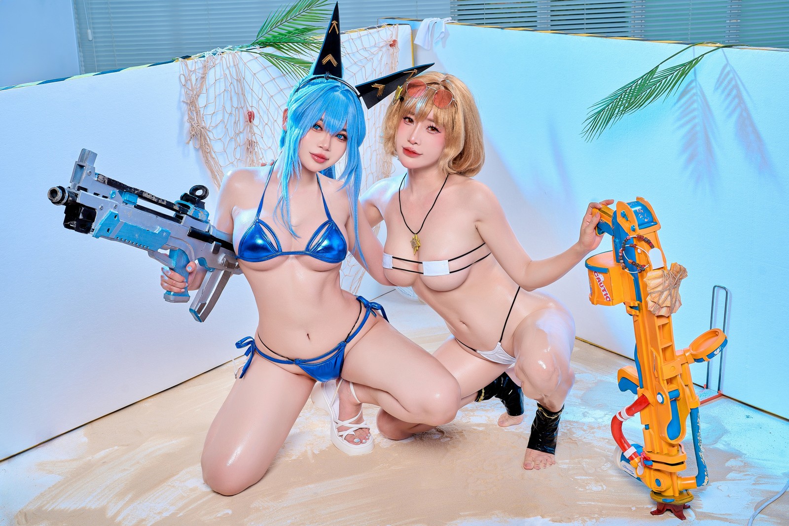 Tiny Asa – &ZinieQ Helm x Anis 双人 Cosplay 高清套图（60P-113MB）插图2