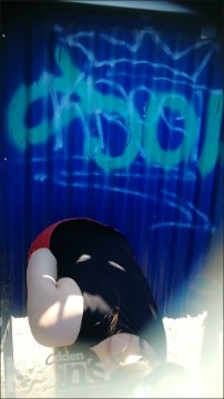 [Image: Voyeur61185114625.jpg]