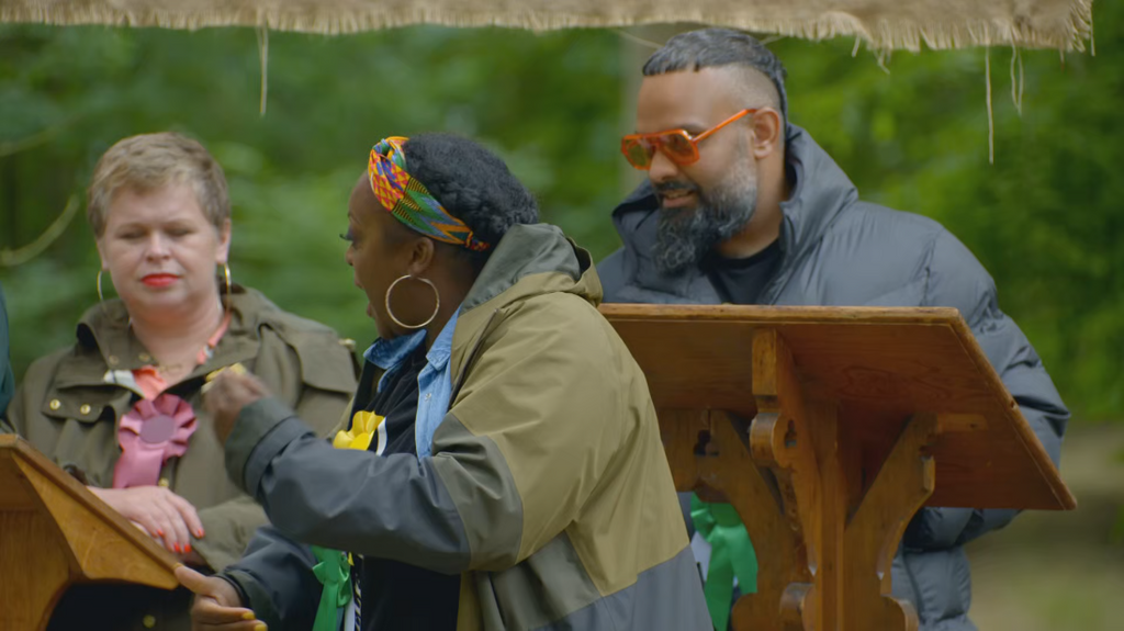 [Image: 1c9bakq0zm8q.png]