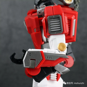 Generation-Toys-gt-11-red-bull-35