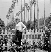 Yvette-Mimieux-b93