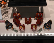 Flame-Toys-Kuro-Kara-Kuri-Rodimus-04