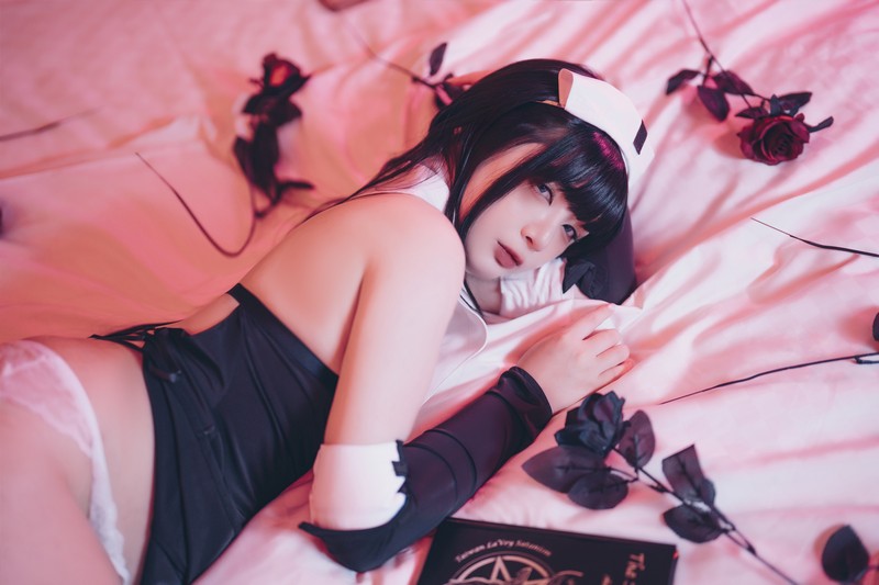 落落Raku 修女与恶魔 Cosplay 写真图集 36P插图5