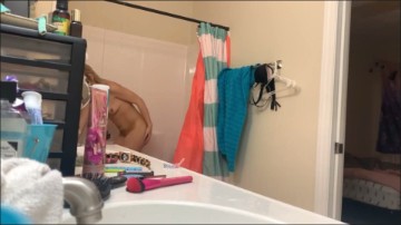 [Image: Voyeur35175153043.jpg]