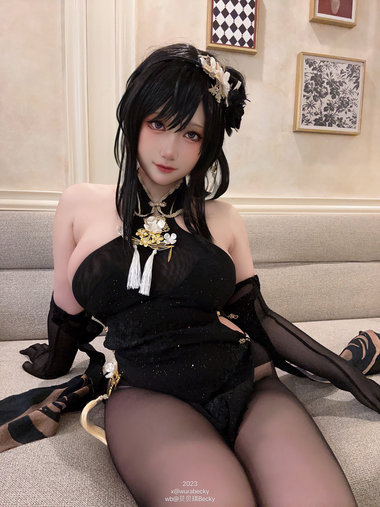 贝贝琪 Becky 镇海 Cosplay 写真集｜角色主题高清摄影（24P｜159MB）插图1