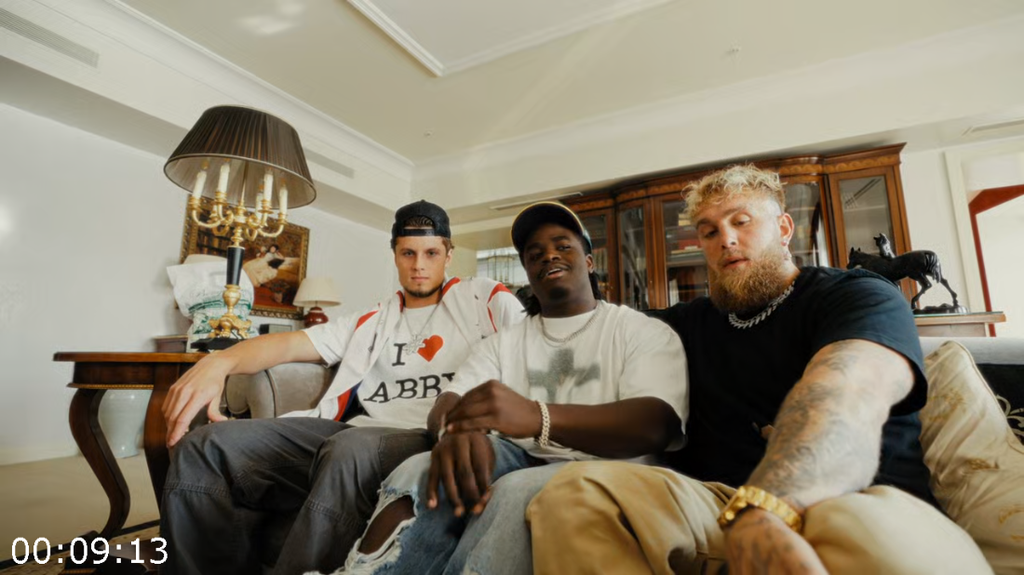 [Image: foh40q29cdyc.png]