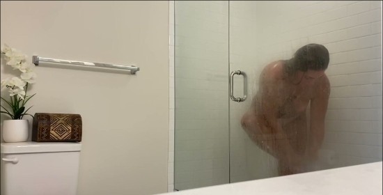 [Image: Voyeur37965125037.jpg]