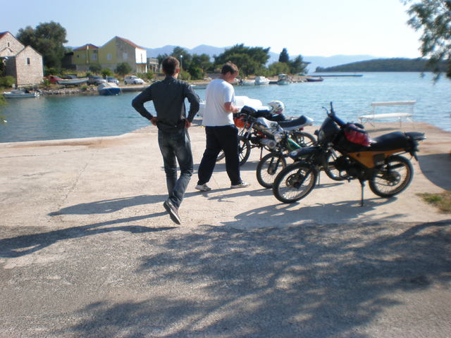 Picturevela luka 222