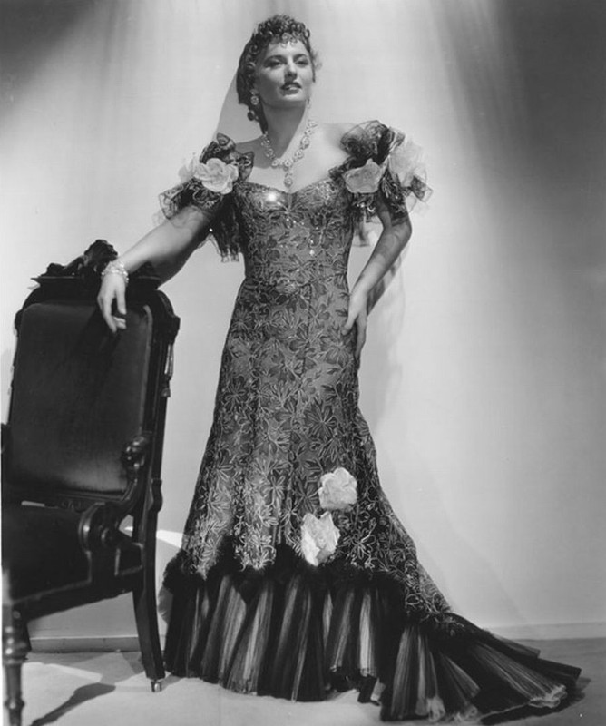 barbara_stanwyck_b86