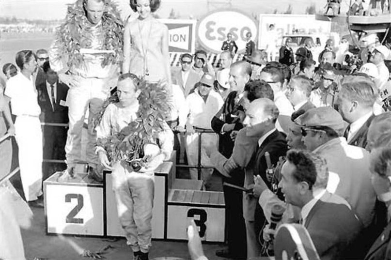 1964 мекс подиум