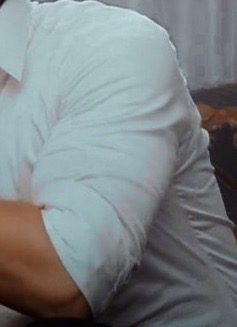 https://i.postimg.cc/Ss17LZrK/annupm-570-850.jpg