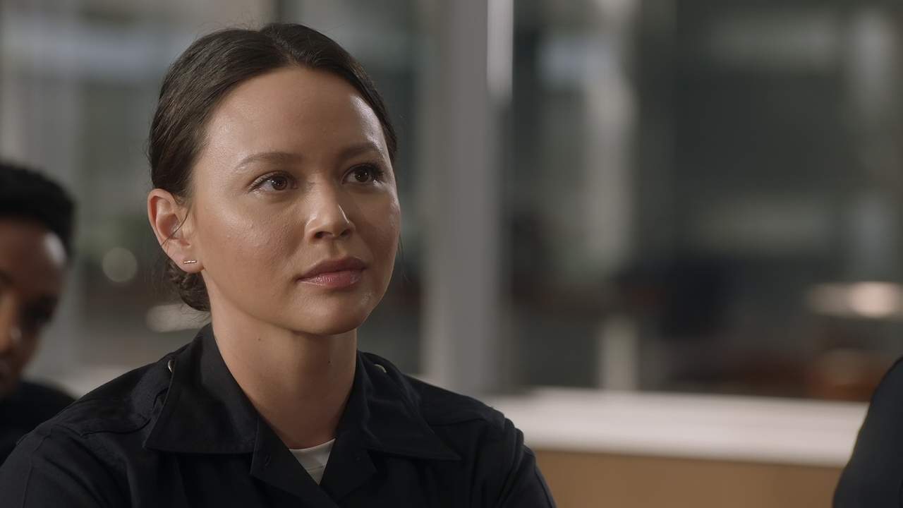 The.Rookie.S04E02.Five.Minutes.1080p.10bit.AMZN.WEB-DL.DDP5.1.HEVC-Vyndros.mkv_snapshot_06.03_[2021.