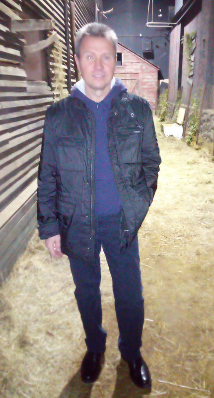 2093A9A9-BE75-479F-90CA-1750ACE2F975