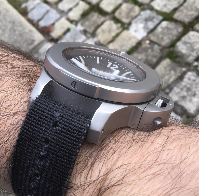 1EC515A1-2835-4C03-A5D6-E7227EF863D0