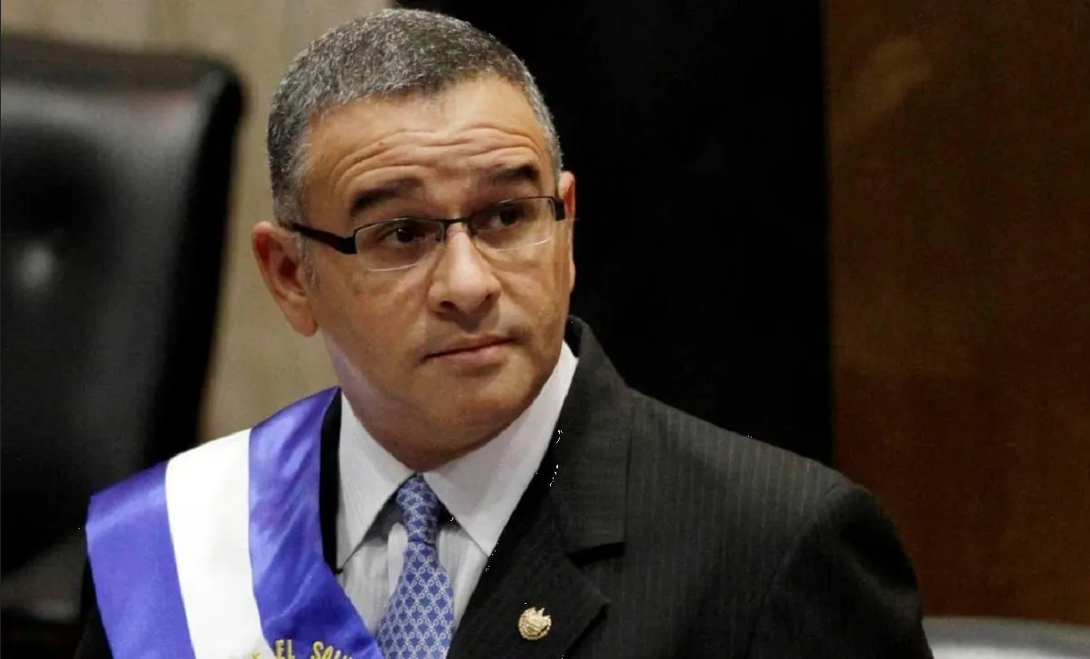 Expresidente de El Salvador, Mauricio Funes, es condenado a 6 años de prisión