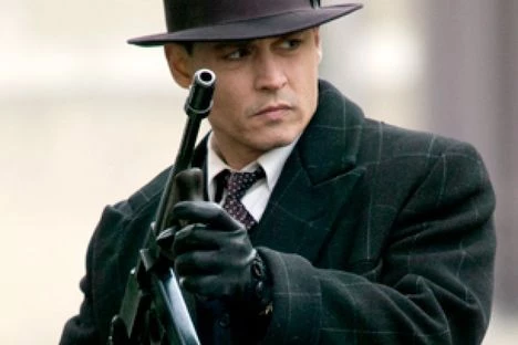 Public-Enemis-Film-Gangster-Terbaik-widt