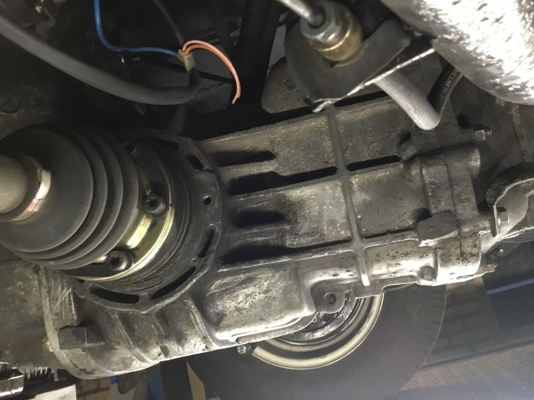 6858E005-6581-49E3-8B67-479BAB2A98FE