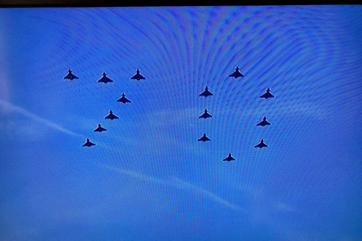 EF6FD17C-A6AC-4F4D-BBF5-E5054E59E7E7