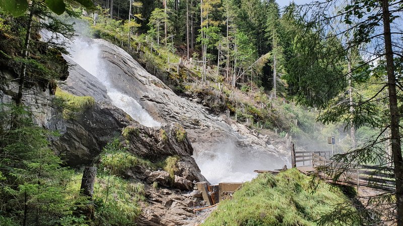 SIMMENFÄLLE (Lenk in Simmental) Y BARBARABRÜCKE- FAULENSEE - 50 sombras del verde en Suiza y Alemania (8)