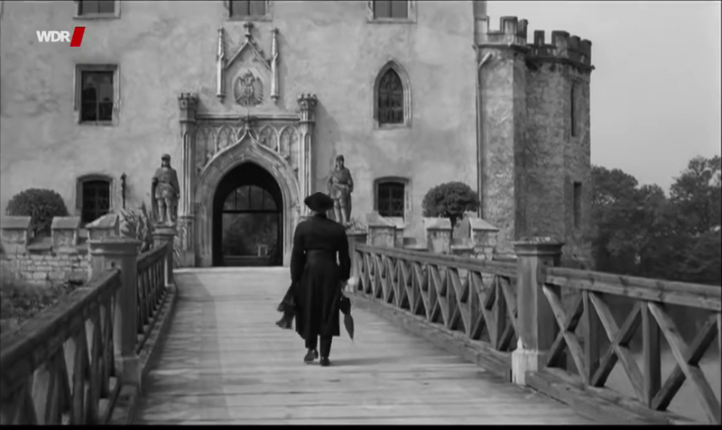 vlcsnap-2021-05-16-04h00m32s899