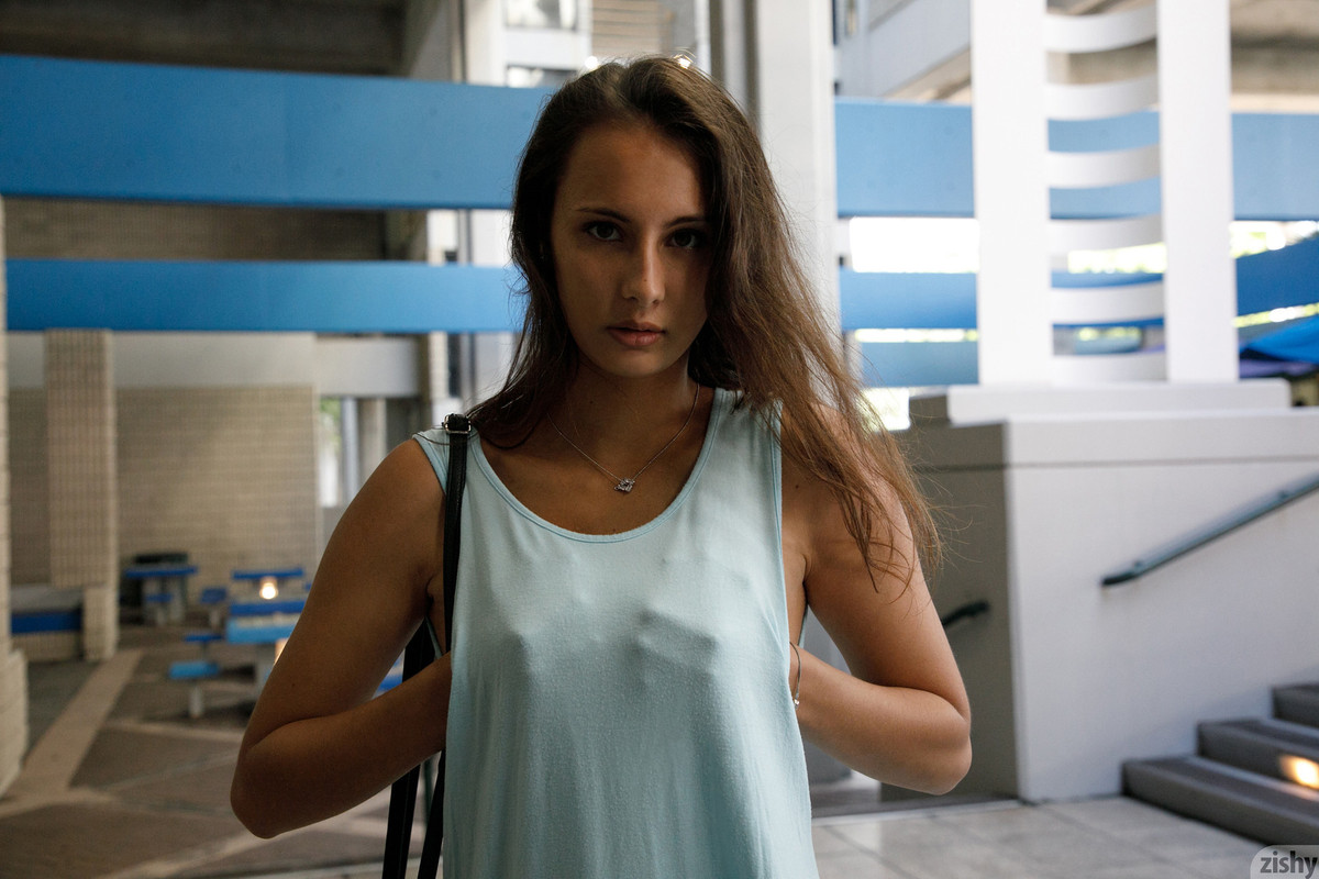 full_015_0994100858085259