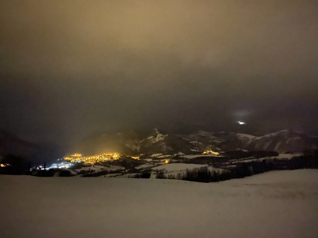 7C2C7709-2AE1-4795-A5A5-A0F47AD2C45D