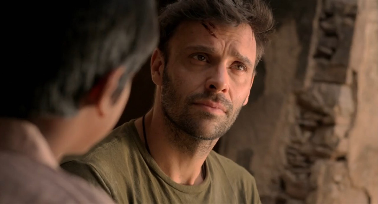 The Dead 2: India 2013 BluRay [Hindi + Tamil + English] 480p, 720p ESub Screenshot