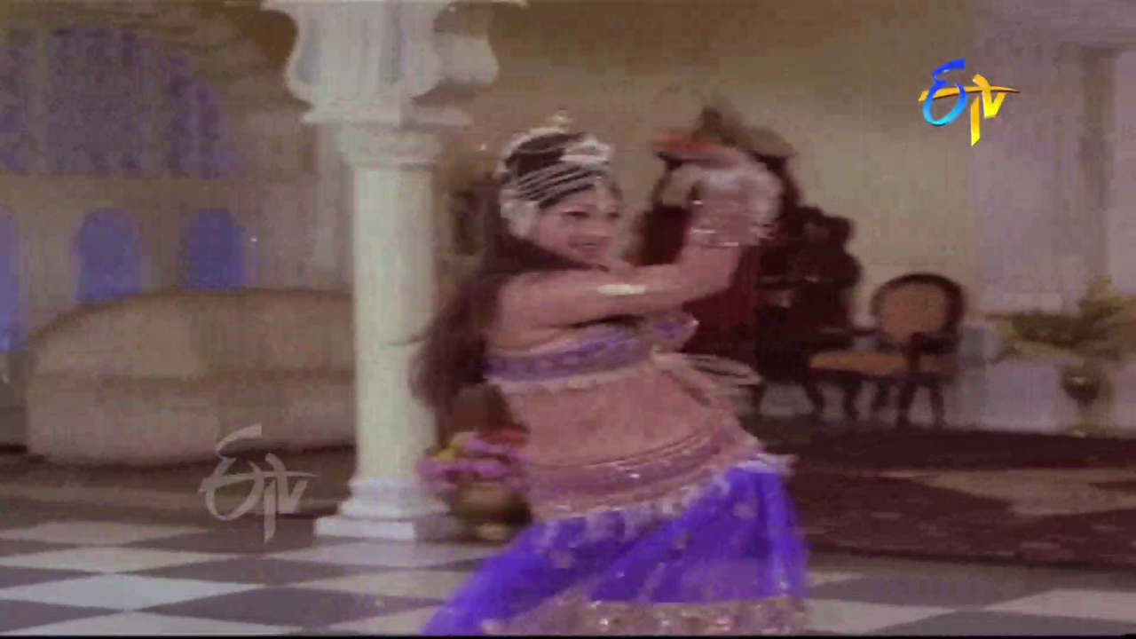 vlcsnap 2025 11 04 14h17m40s562