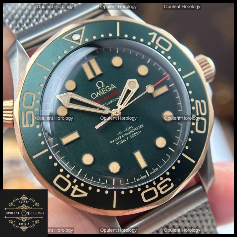Omega Seamaster Diver 300 42mm Green Dial Automatic Calibre 8806 - Super Clone