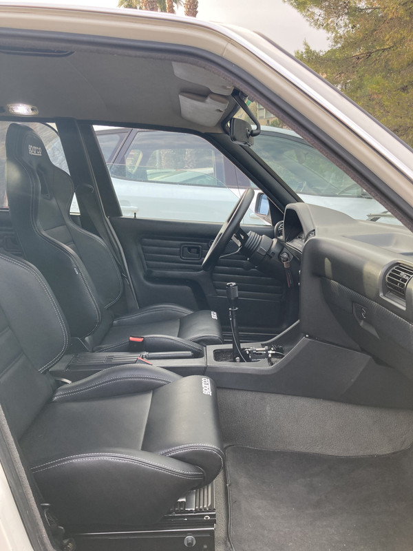 0F6516E1-CEEC-4EBD-975C-076D57060668