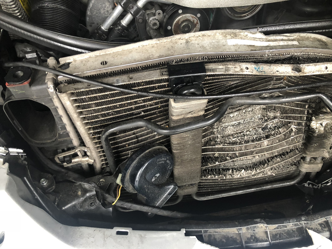 DCF496C3-BC81-4E2E-893F-97A5D50BE45D