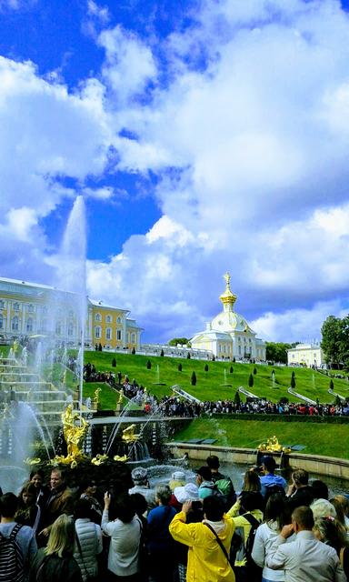 Palacio Peterhof - Capitales  Rusas (13)