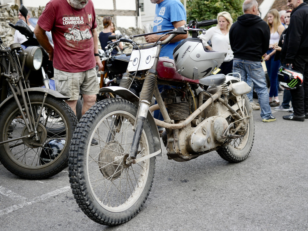 13F6B613-6774-4010-BD94-C243FF1A8AEB