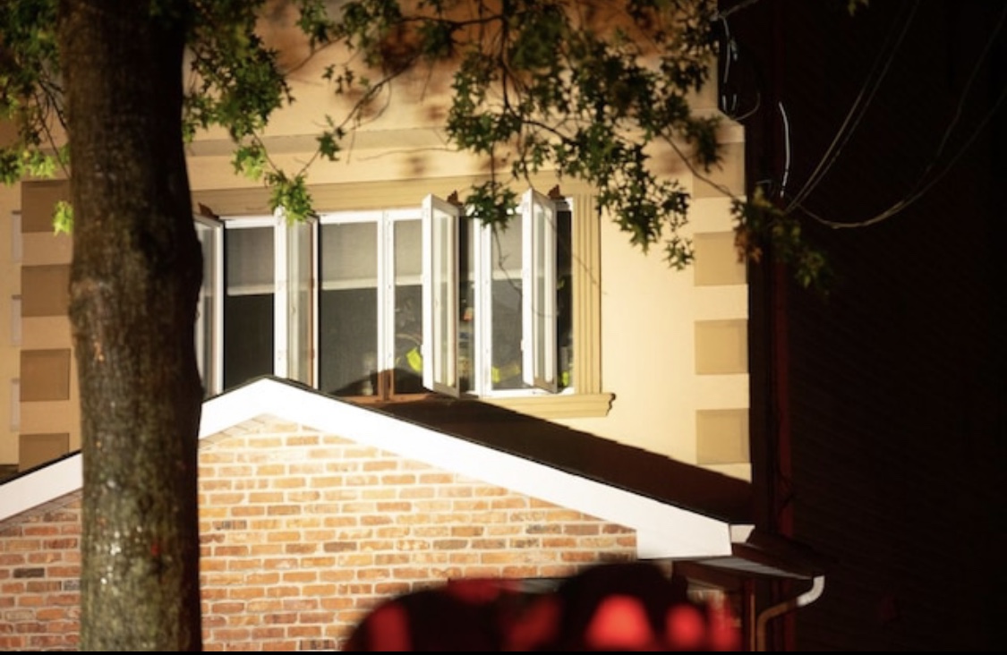 33257A12-9FBA-45C4-B7F3-BFEC5FCCE885